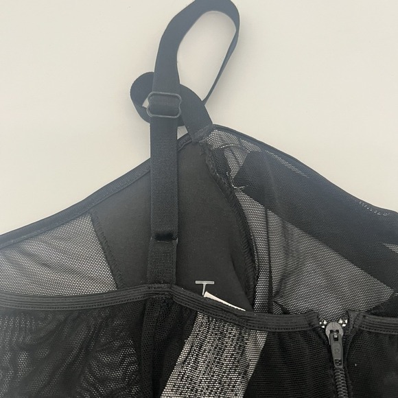 Dulce Caliente Black Lace-Up Corset Peplum Top – M – Gothic Fairycore - Picture 6 of 13